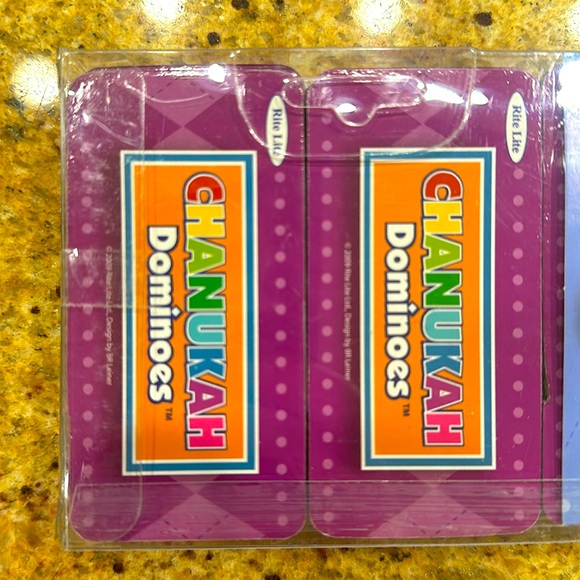 NEW🕎CHANUKAH DOMINOES BY RITE LITE FOR 2-4 PLAYERS - NO READING REQUIRED - Picture 3 of 4
